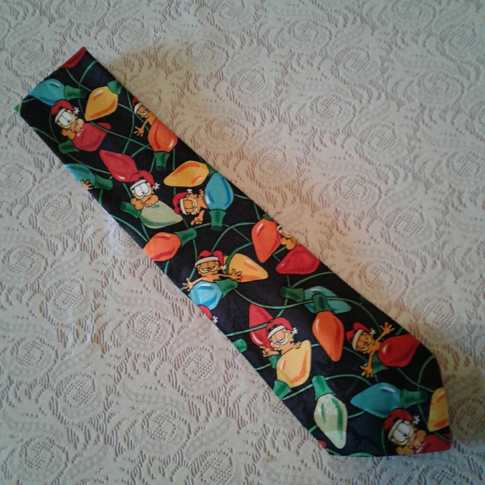 🌺 Mens Garfield Christmas Tie